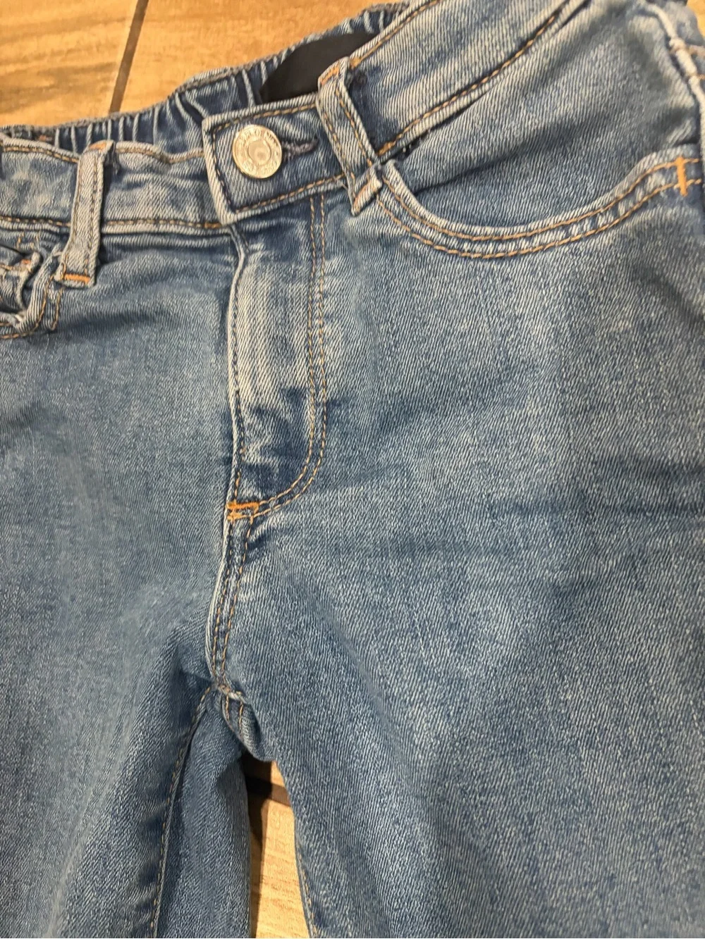 Girls Gap 70s flare blue denim jeans for a 5 year old